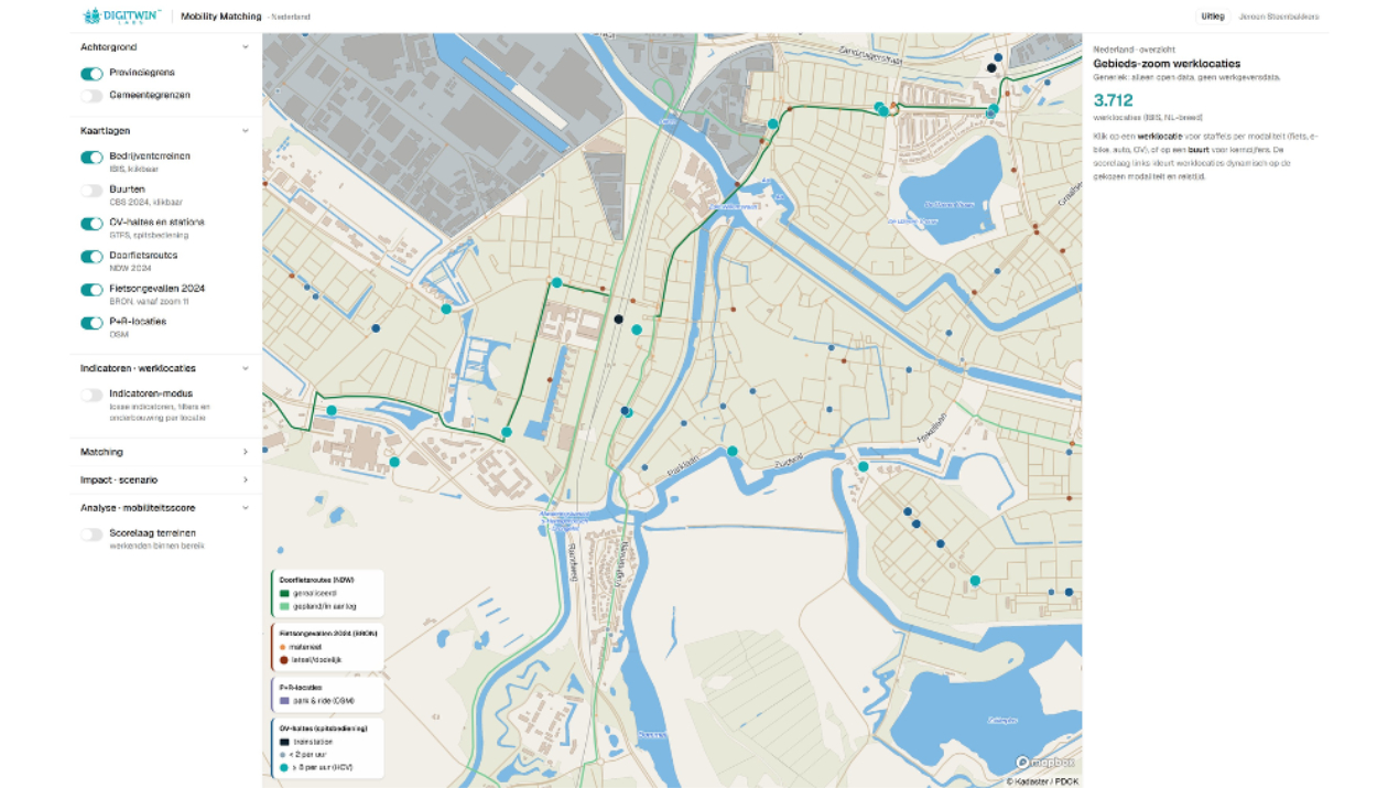 Ingezoomd op een bedrijventerrein bij 's-Hertogenbosch, met de kaartlagen aan: doorfietsroutes, OV-haltes en stations, fietsongevallen en P+R-locaties.